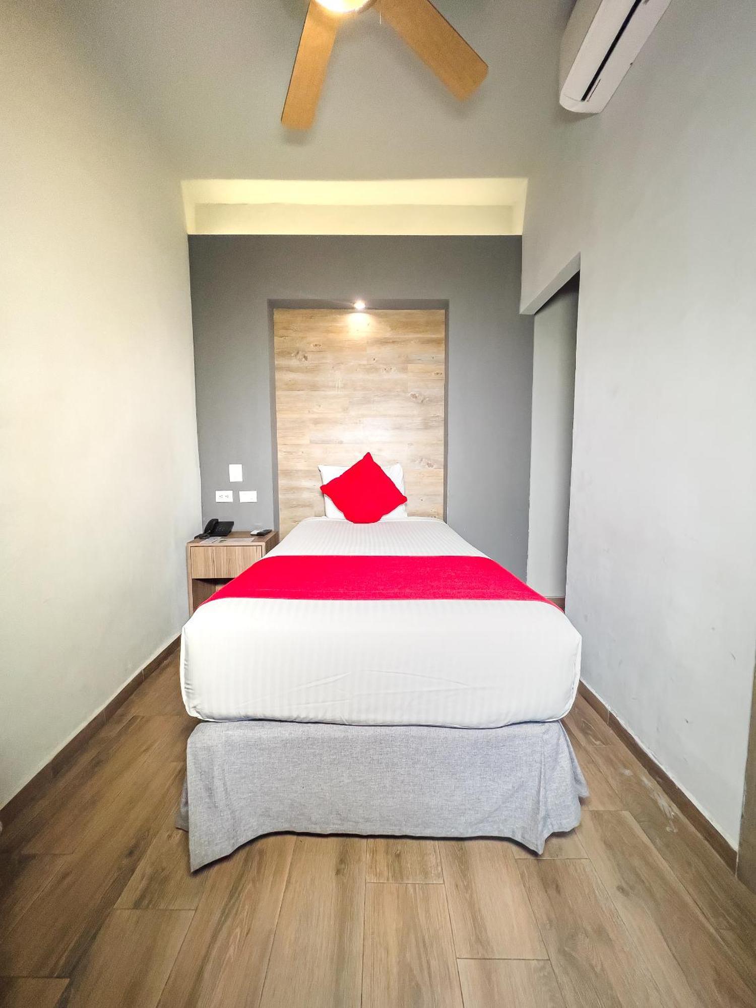 Hotel Hidalgo เกเรตาโร ภายนอก รูปภาพ